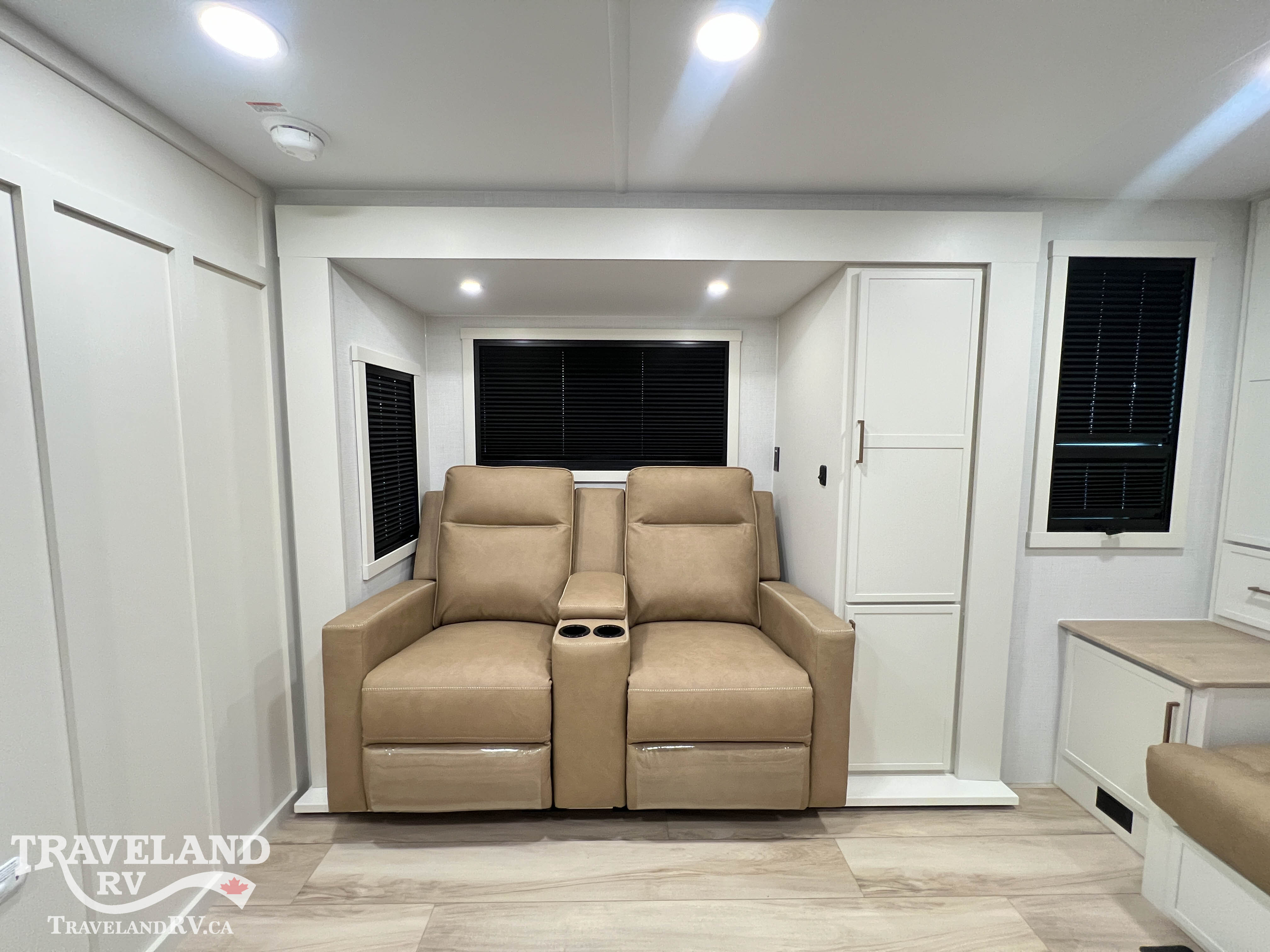 2026 Brinkley RV Model Ix 20x - Image 13