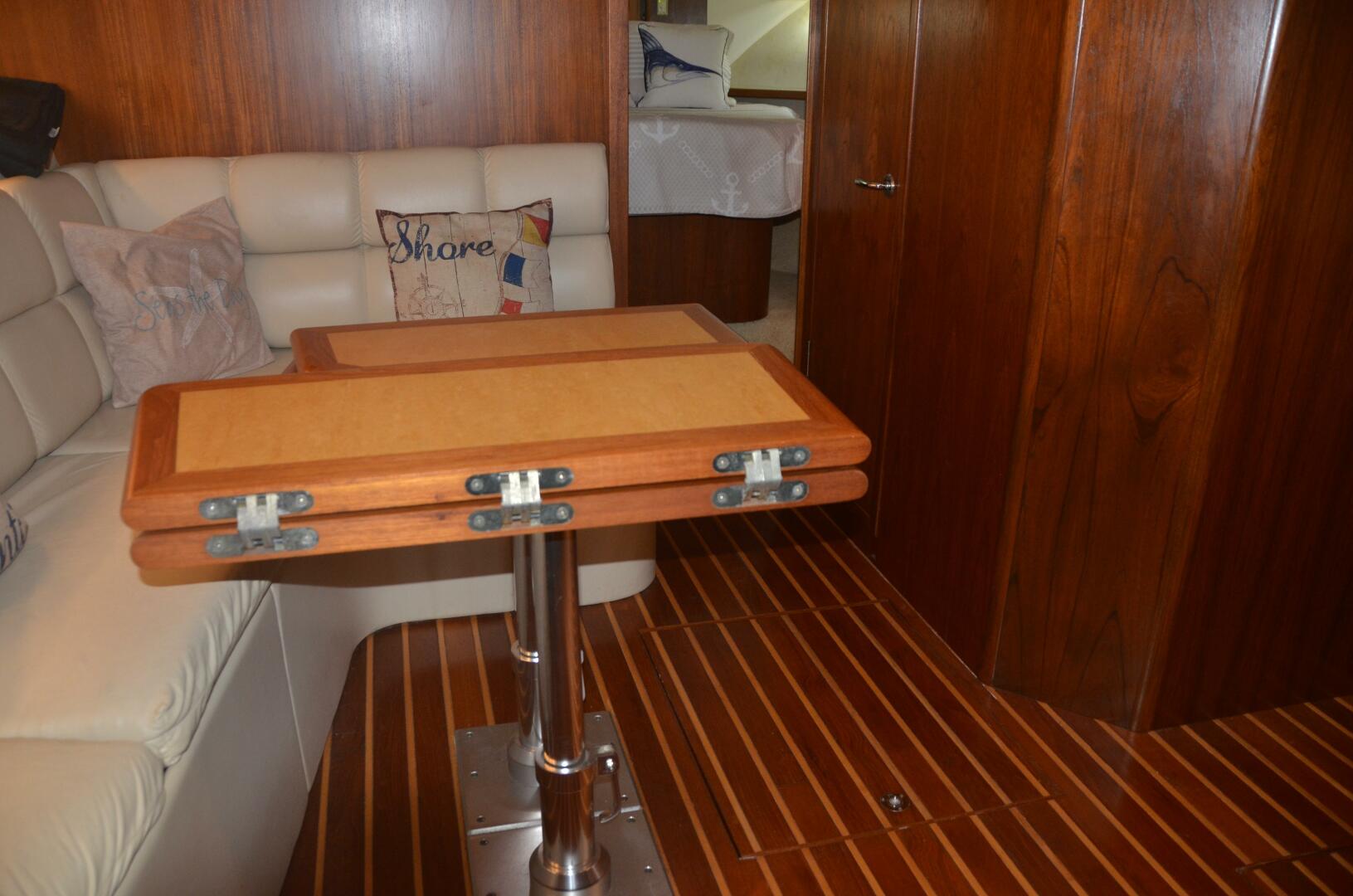 2001 Tiara Yachts 4100 Open - Image 6