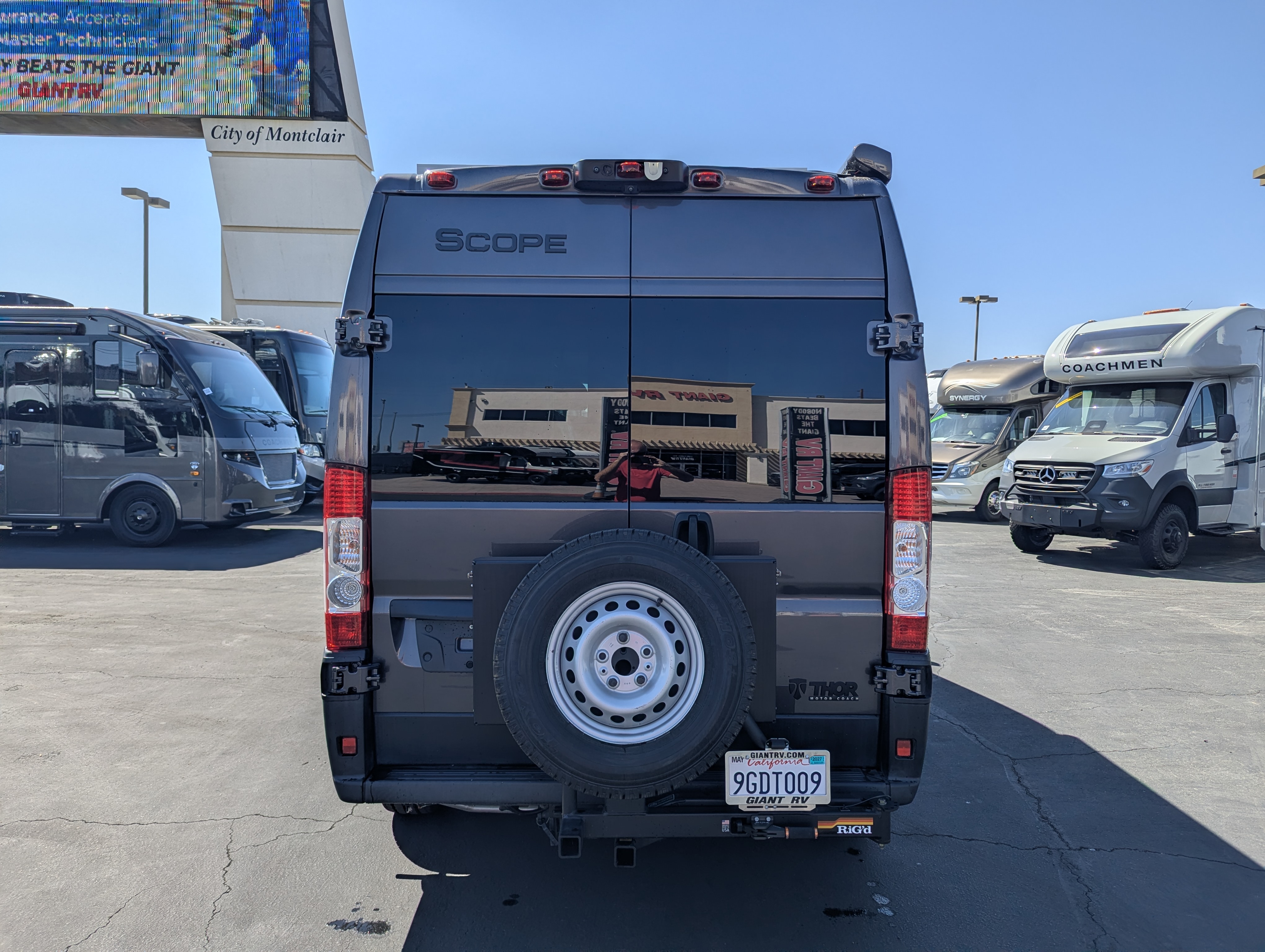 2023 Thor Motor Coach Scope 18M - Image 5