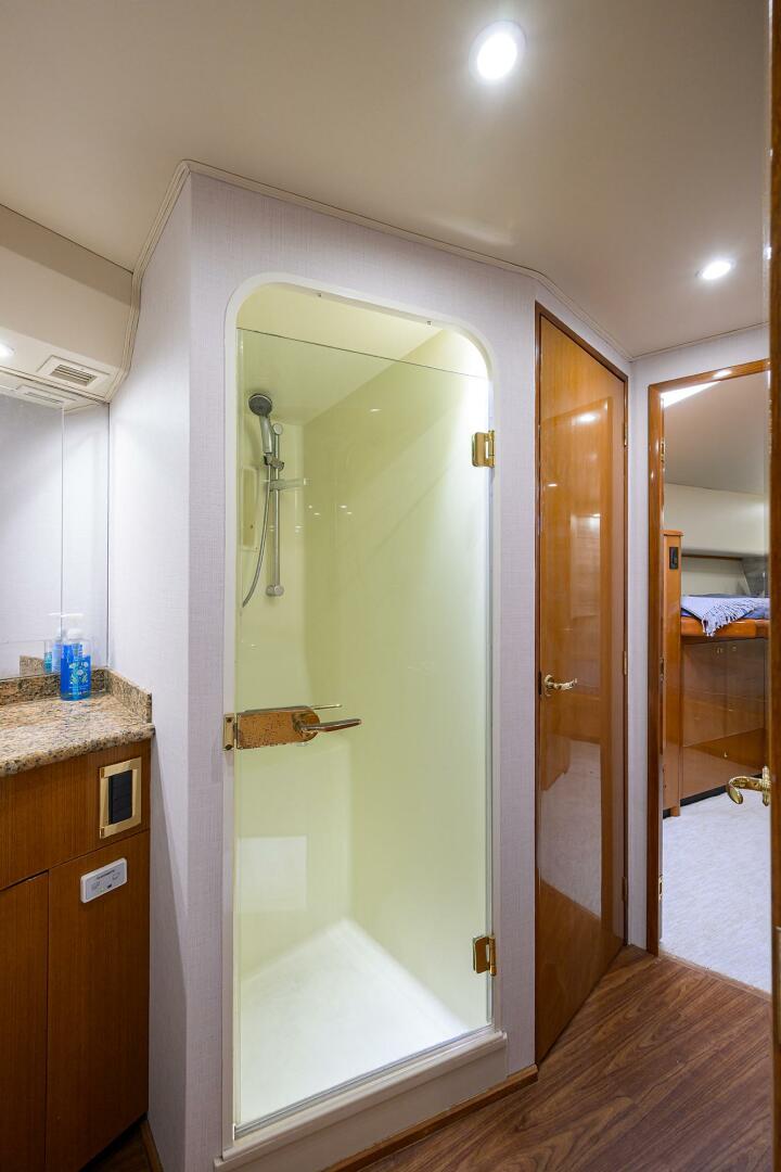 2004 Viking 56 Convertible - Image 59