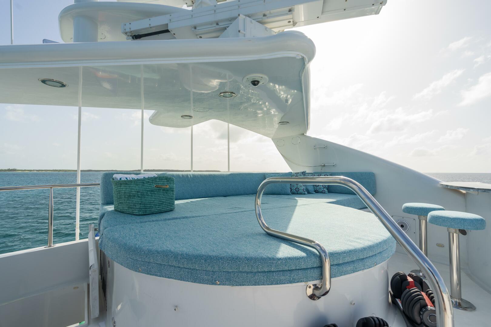 2001 Westship Skylounge - Image 50