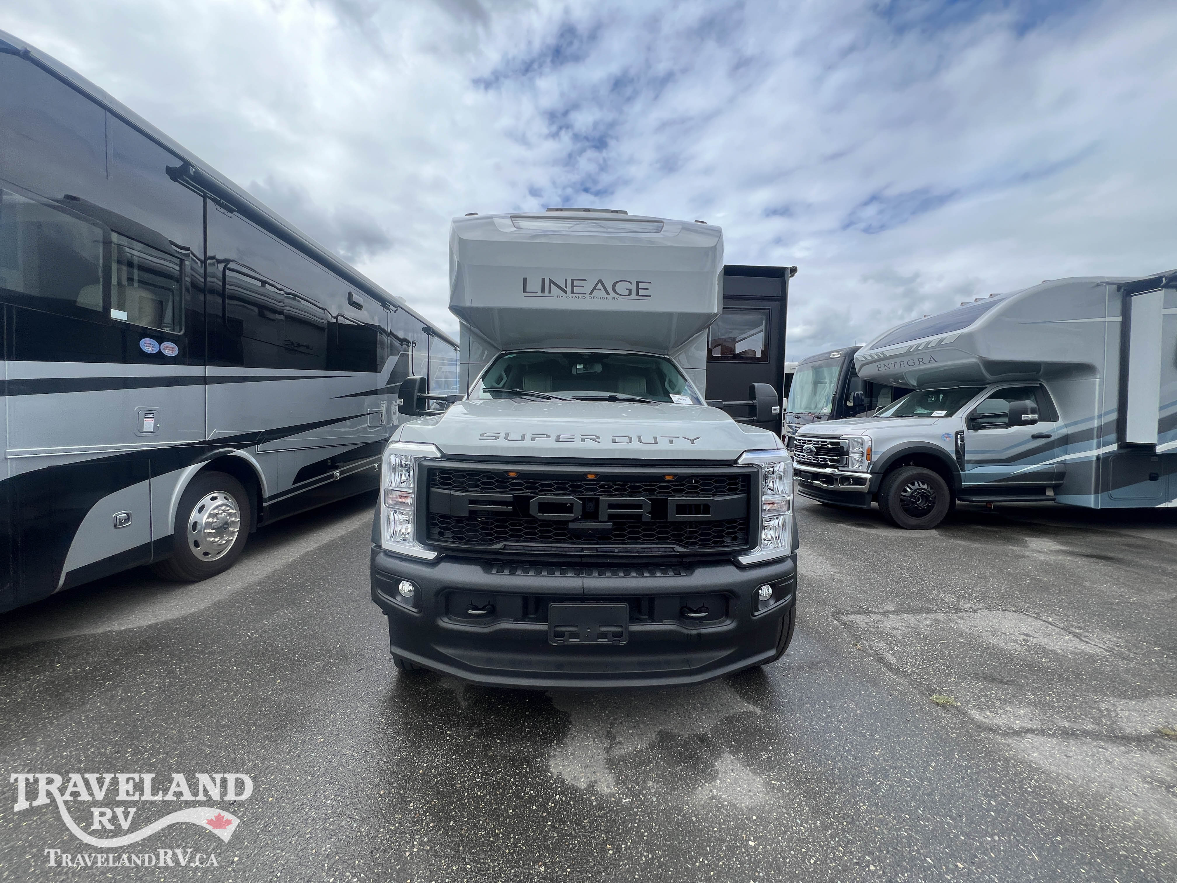 2027 Grand Design Lineage Series F 31ZW - Image 5