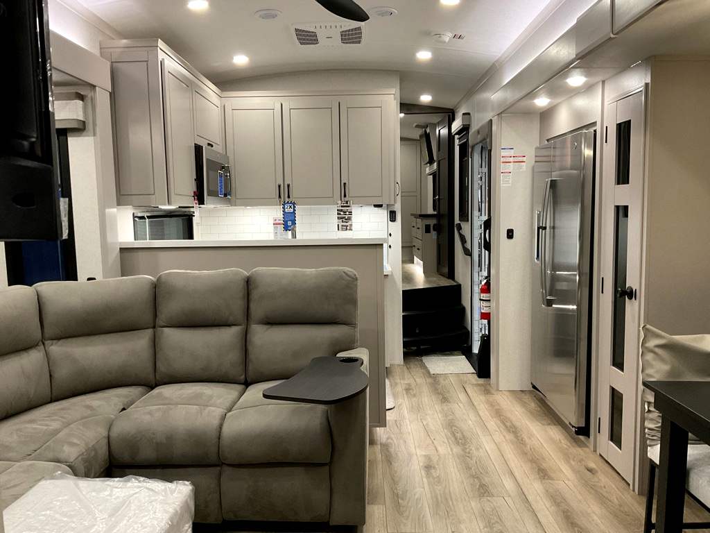 2026 JAYCO NORTH POINT 395 DSDB - Image 12