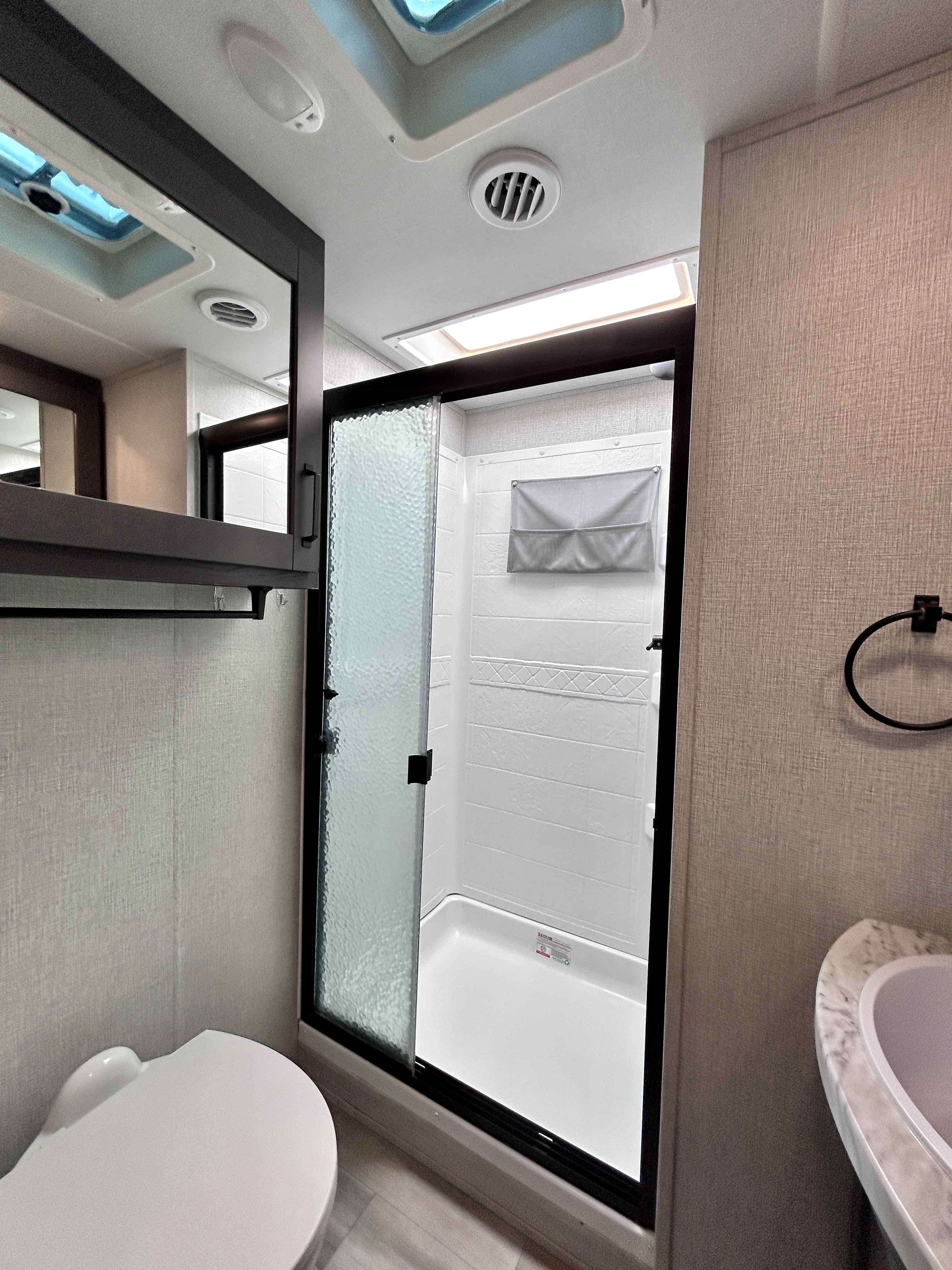 2023 Grand Design Reflection 324MBS - Image 23