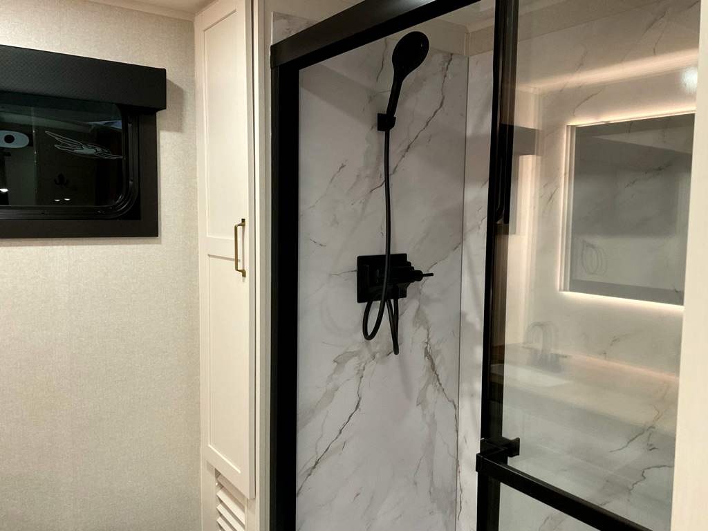 2026 JAYCO Eagle 265 FKDS HT - Image 17