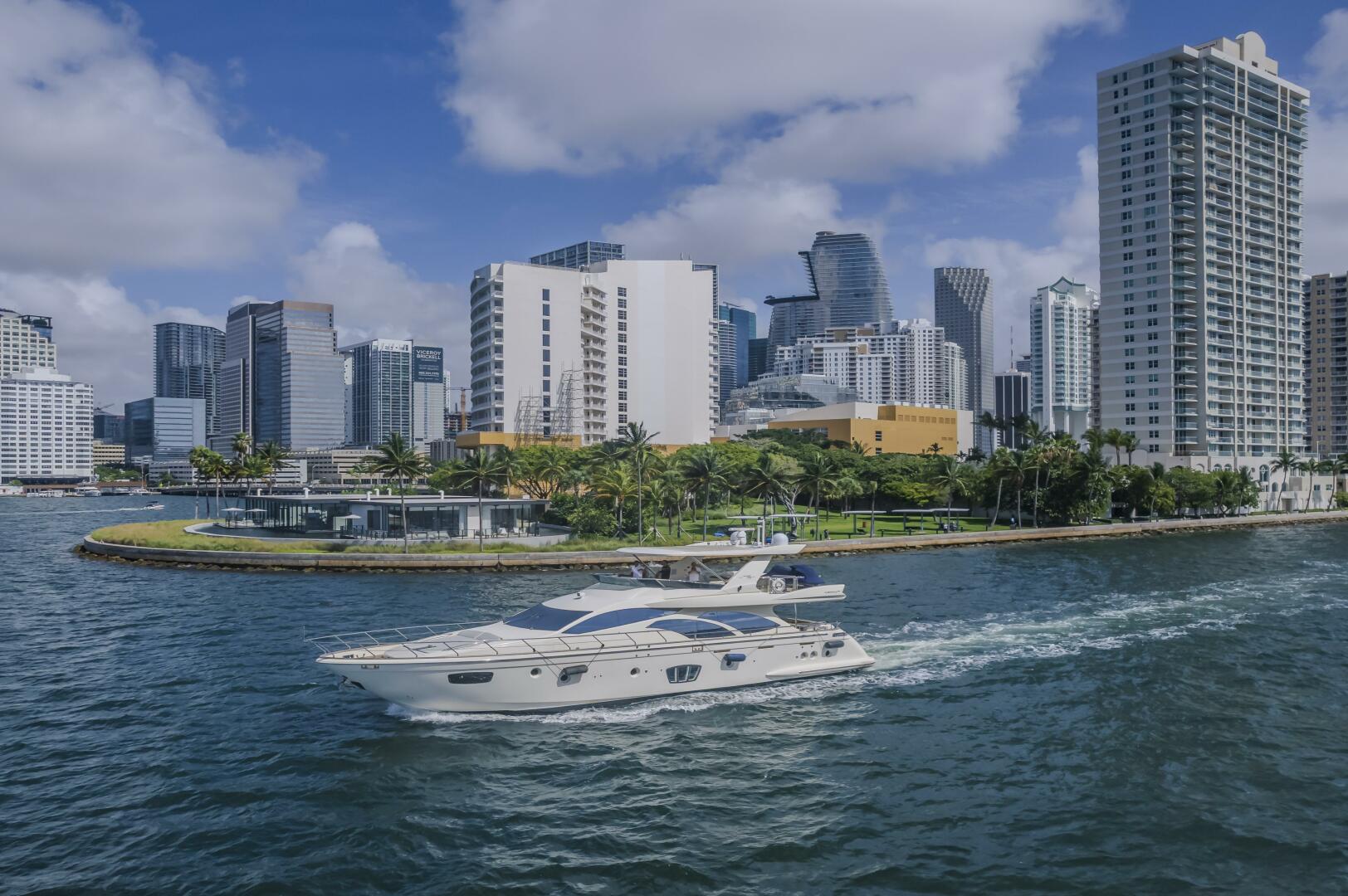 2008 Azimut 75 - Image 33