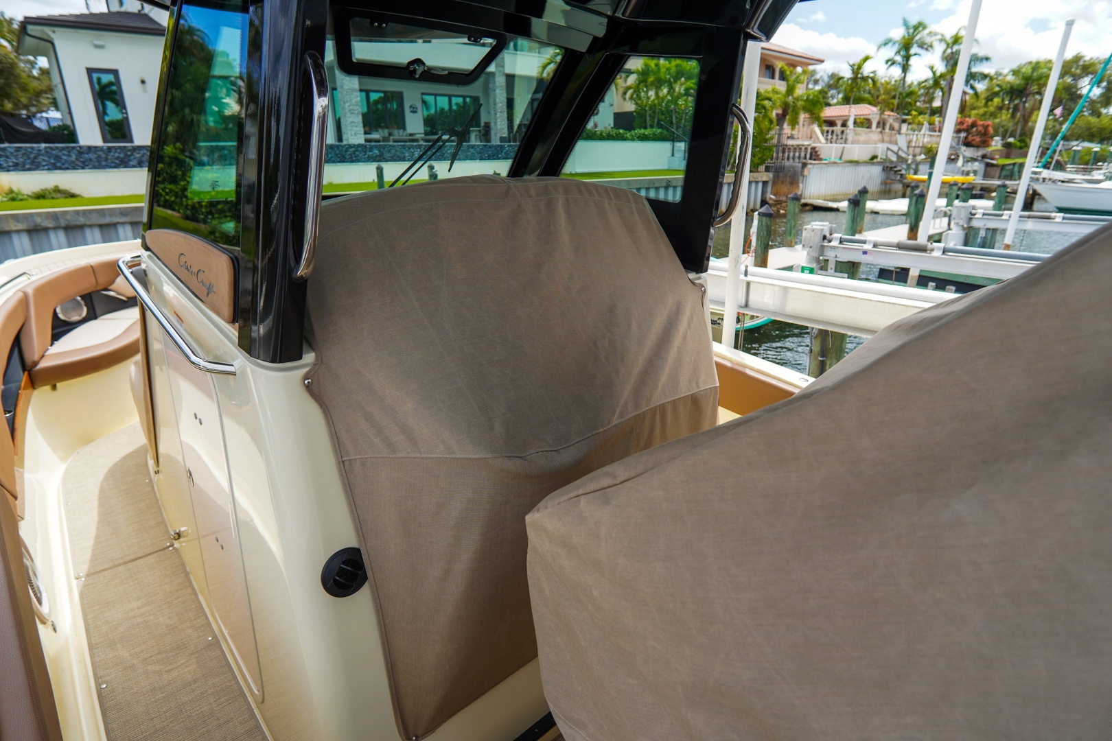 2026 Chris-Craft 31 Catalina - Image 35