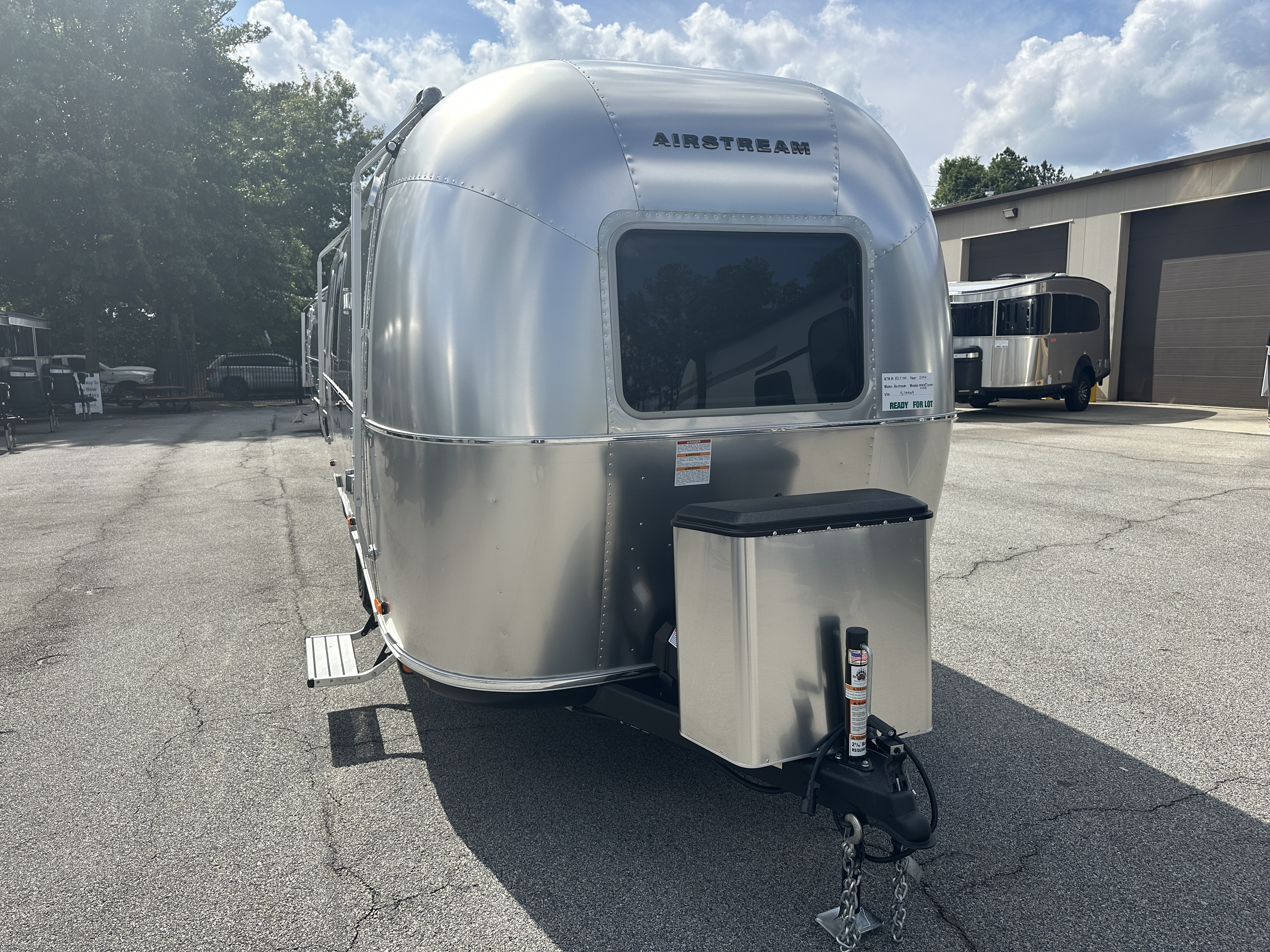 2026 Airstream World Traveler 22RB - Image 1