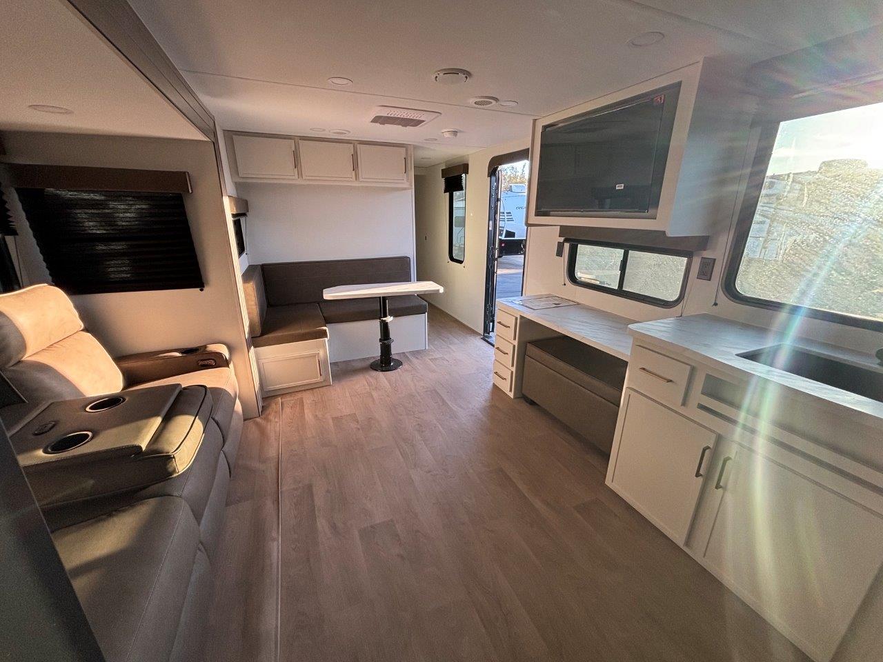 2027 Grand Design Transcend 315RKT - Image 10