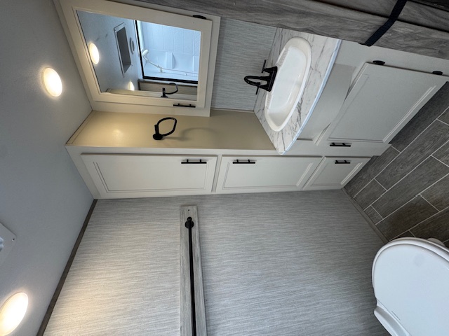 2020 CHEROKEE ALPHA WOLF 22SW - Image 21