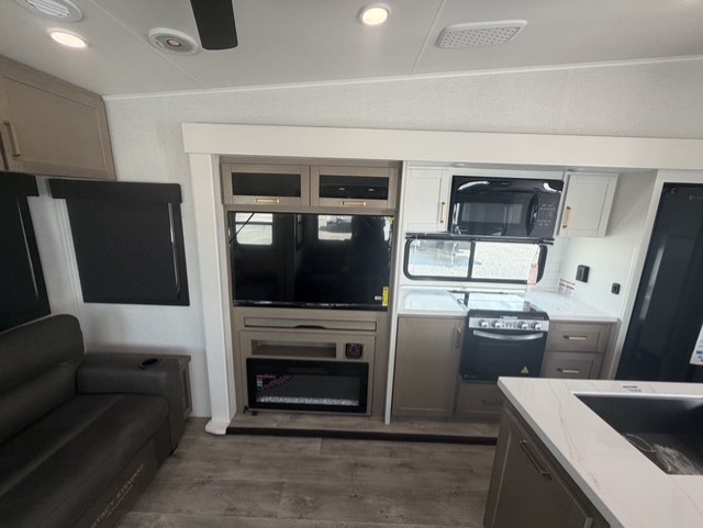 2027 JAYCO EAGLE 355MBQS - Image 13