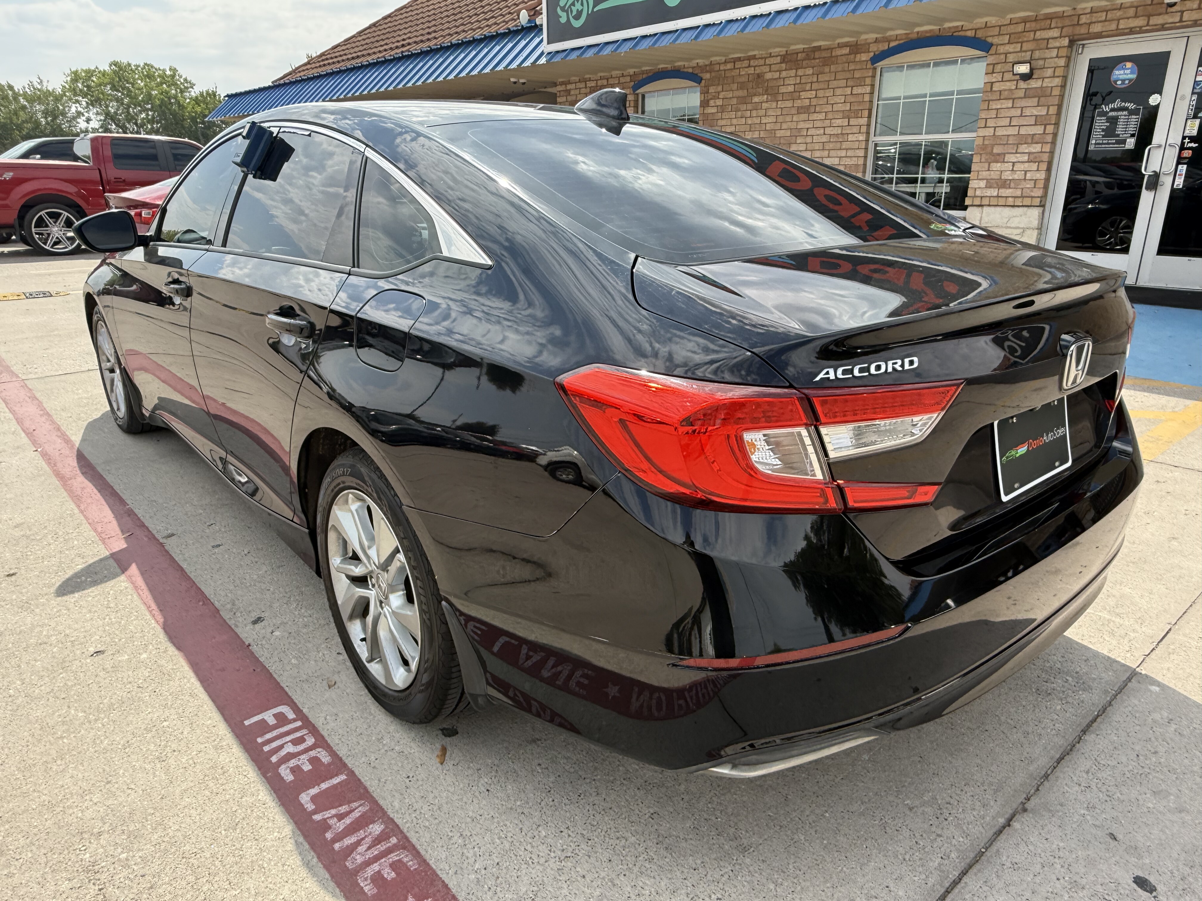 2018 Honda Accord Sedan 4D LX I4 - Image 5