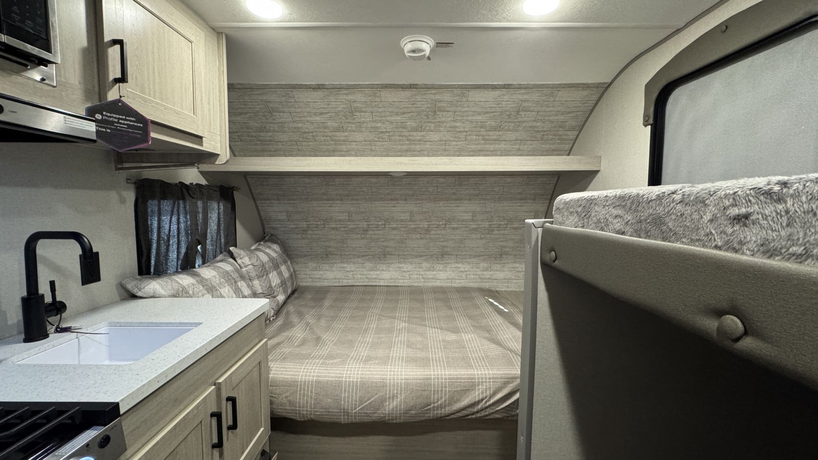 2026 Coachmen Catalina Summit Series 7 134BHX - Image 11