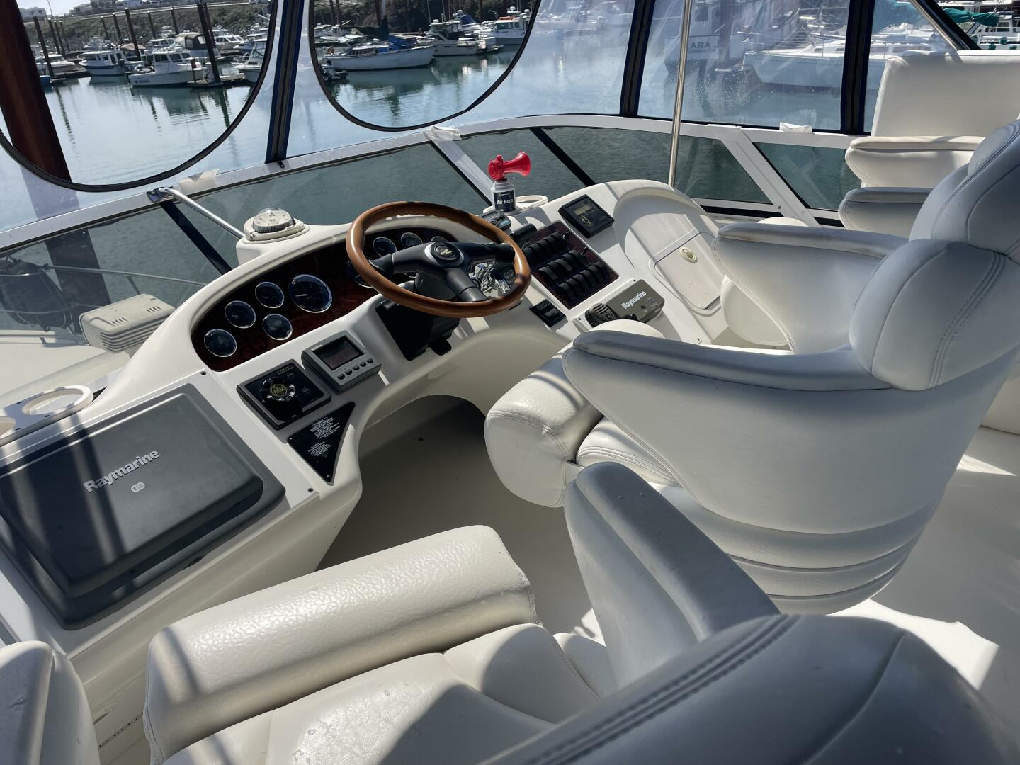 2000 Sea Ray 400 Sedan Bridge - Image 30