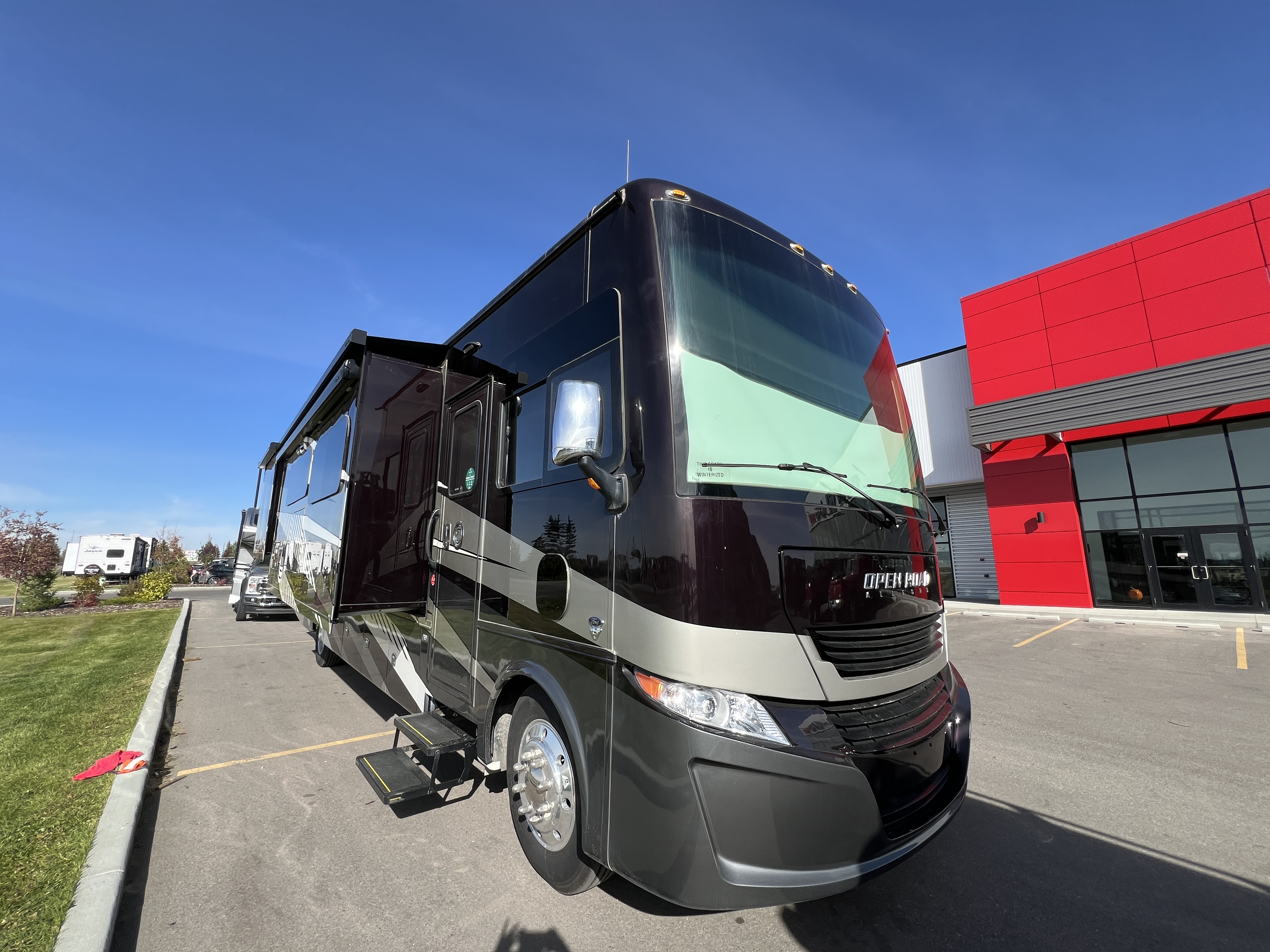 Tiffin Motorhomes Open Road Allegro