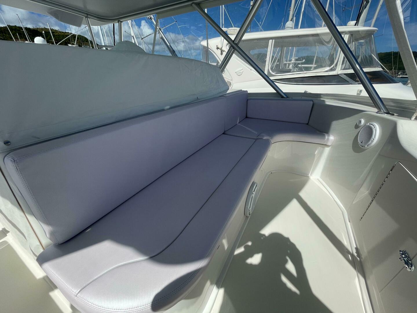 2007 VIKING 52 Convertible Base - Image 36