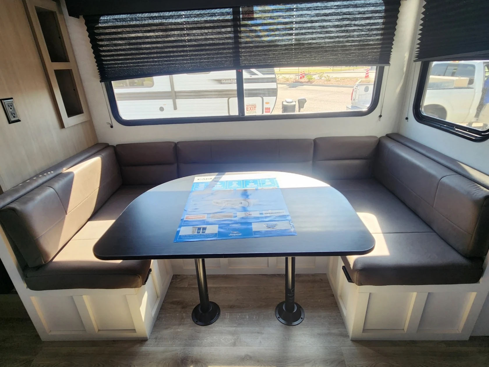 2026 JAYCO EAGLE SLE 28BHU - Image 24