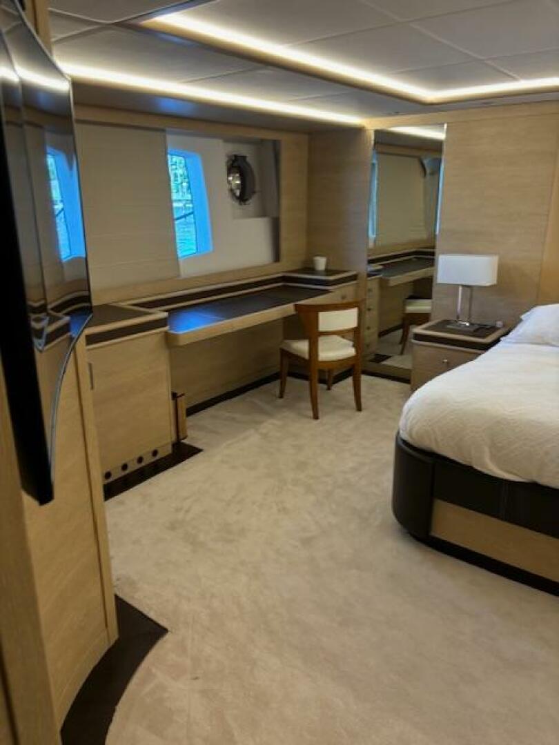 2009 Astondoa 95 GLX - Image 25