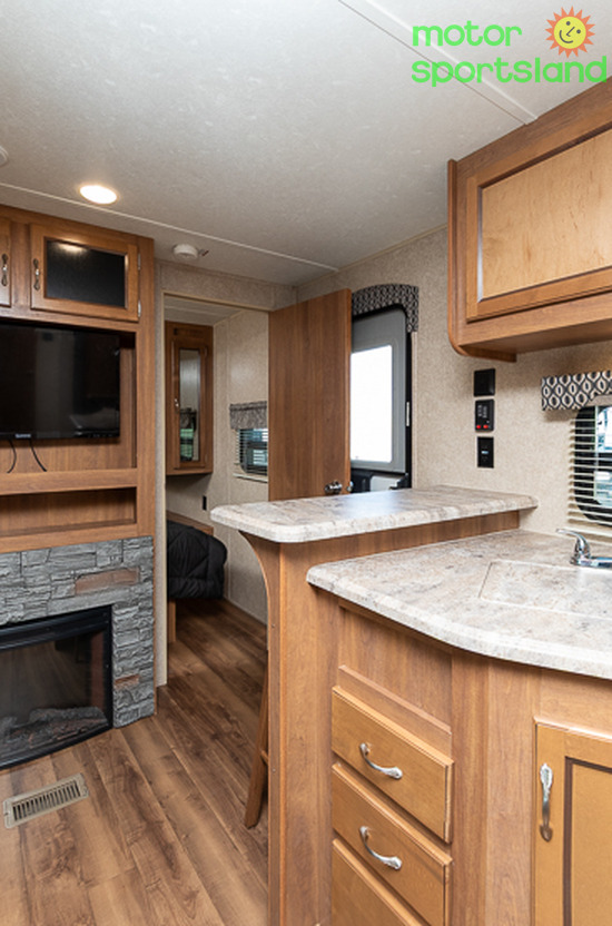 2018 Coachmen Catalina 243RBS - Image 18