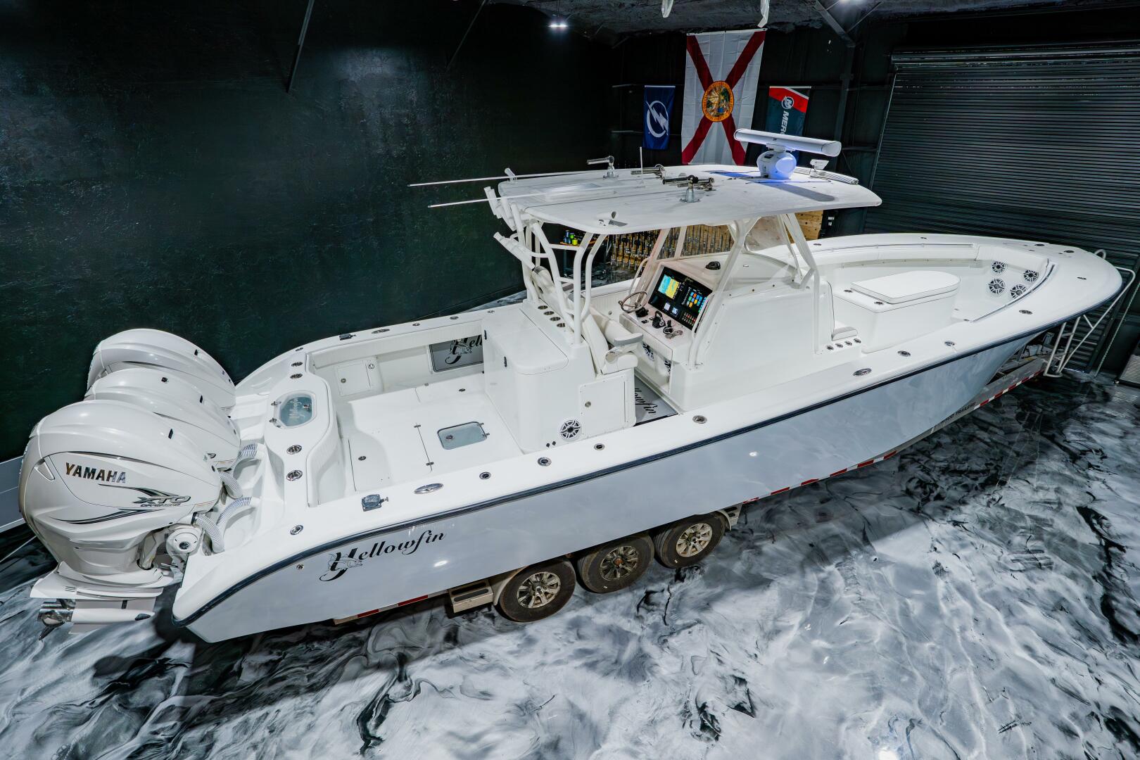 2012 Yellowfin 39 Offshore - Image 4