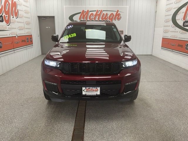 2024 Jeep Grand-Cherokee-L Laredo Altitude 4x4 - Image 2
