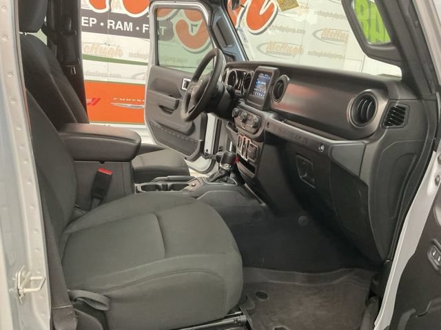 2023 Jeep Wrangler Utility 4D Sport S 4WD - Image 29