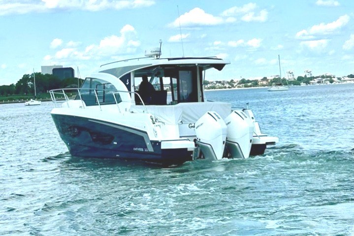 2023 Beneteau Antares 11 OB - Image 5