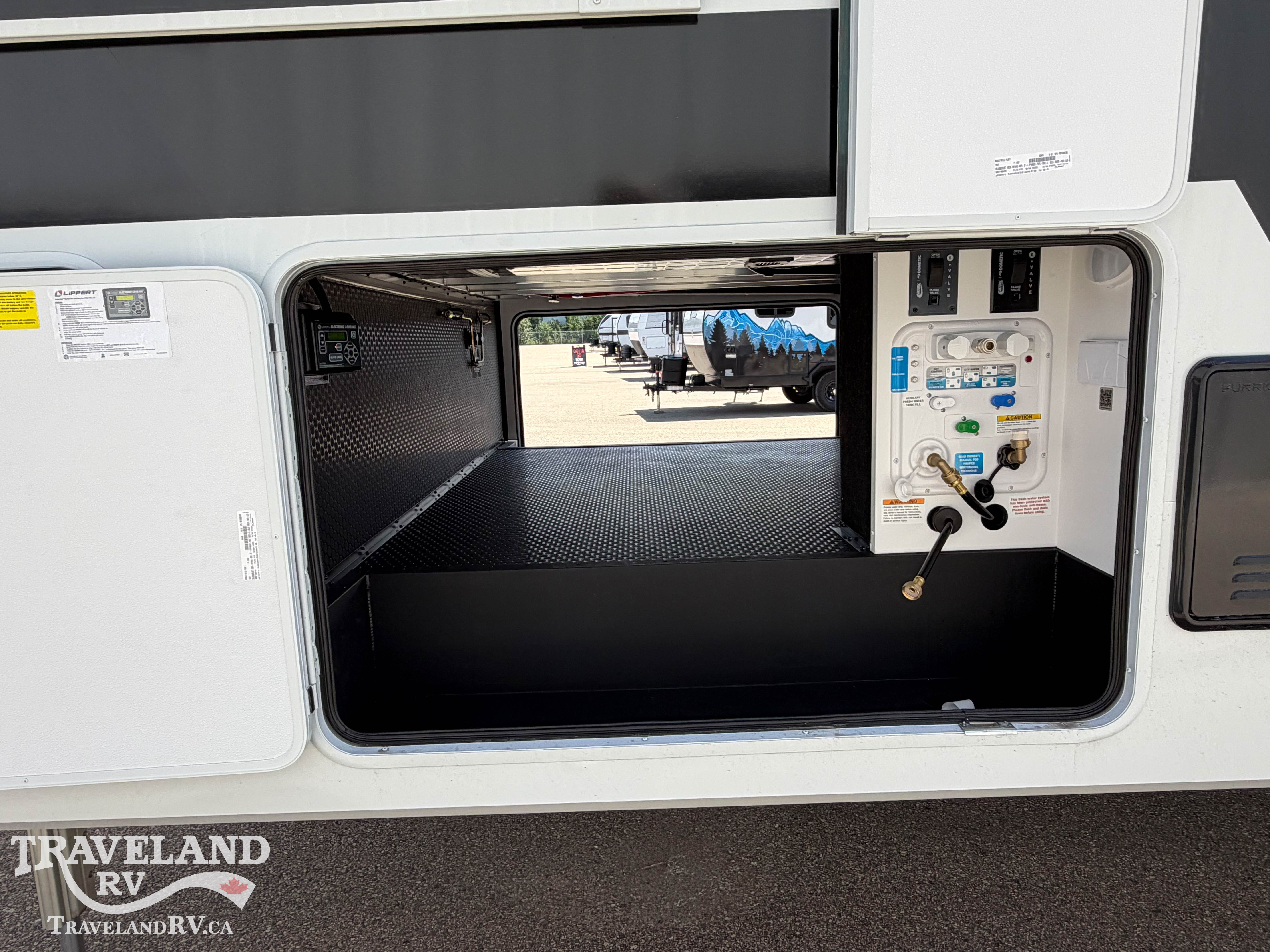 2027 Brinkley RV Model Z 3610 - Image 9