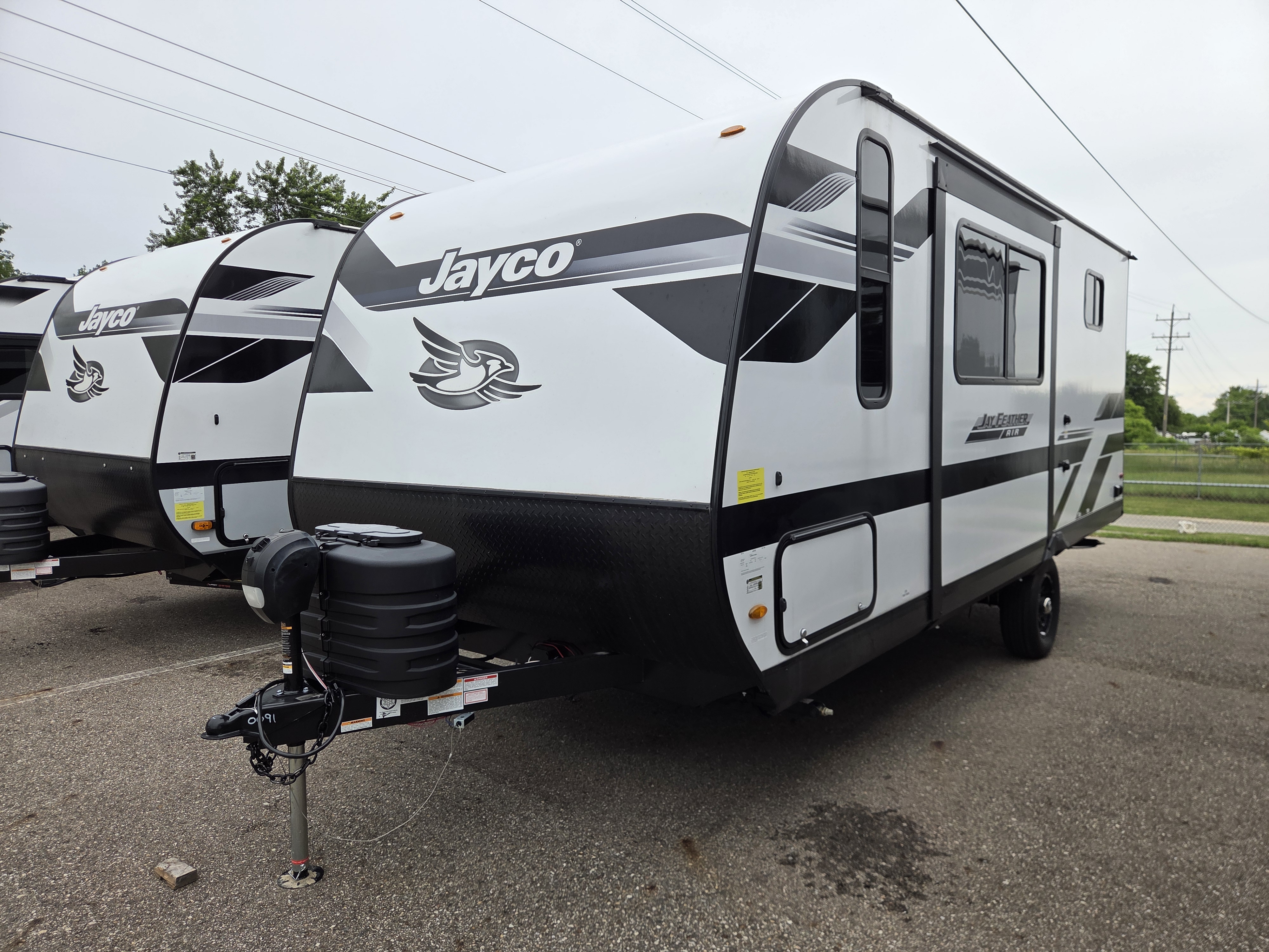 2026 Jayco Jay Feather Air 19MBS - Image 4