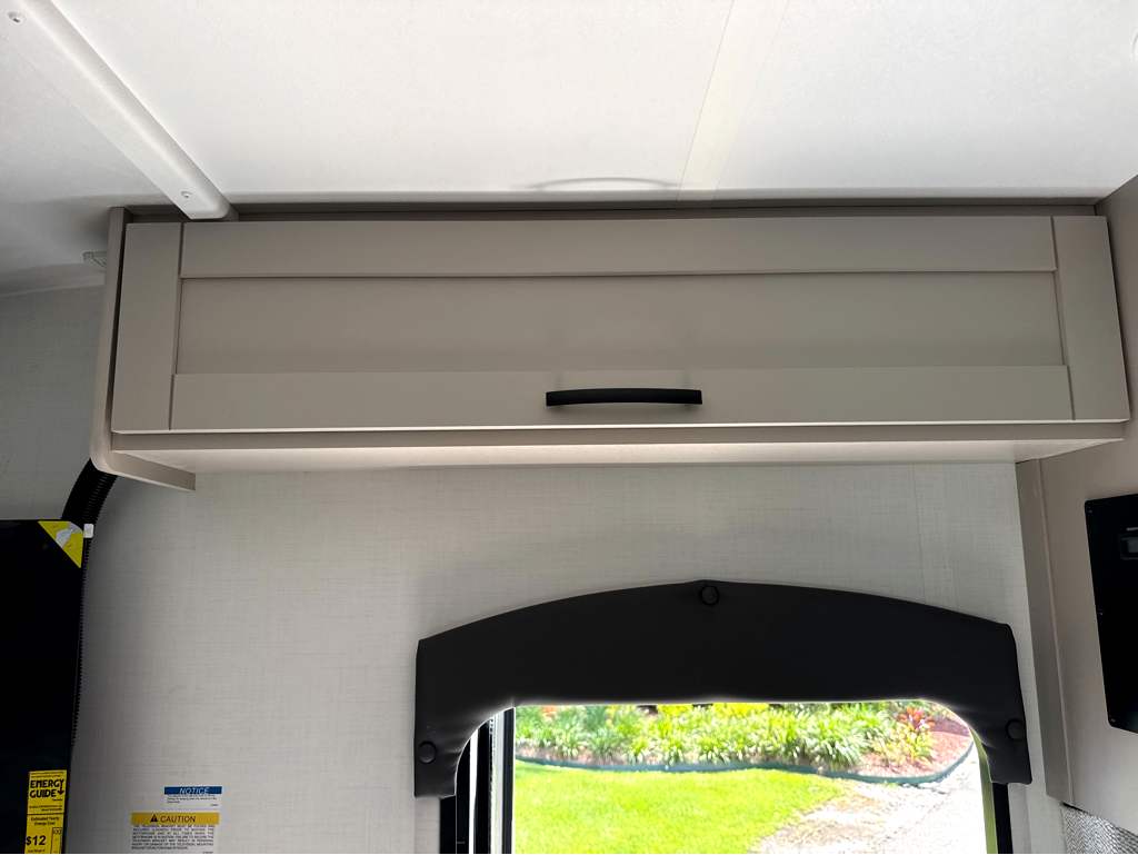 2027 ENTEGRA COACH ODYSSEY 22E - Image 10
