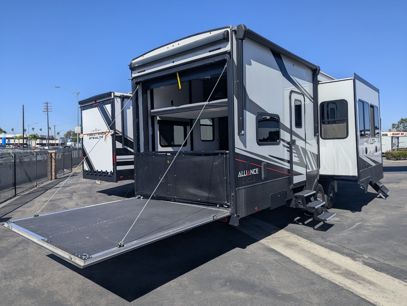 2023 Alliance RV Valor 36V11 - Image 10