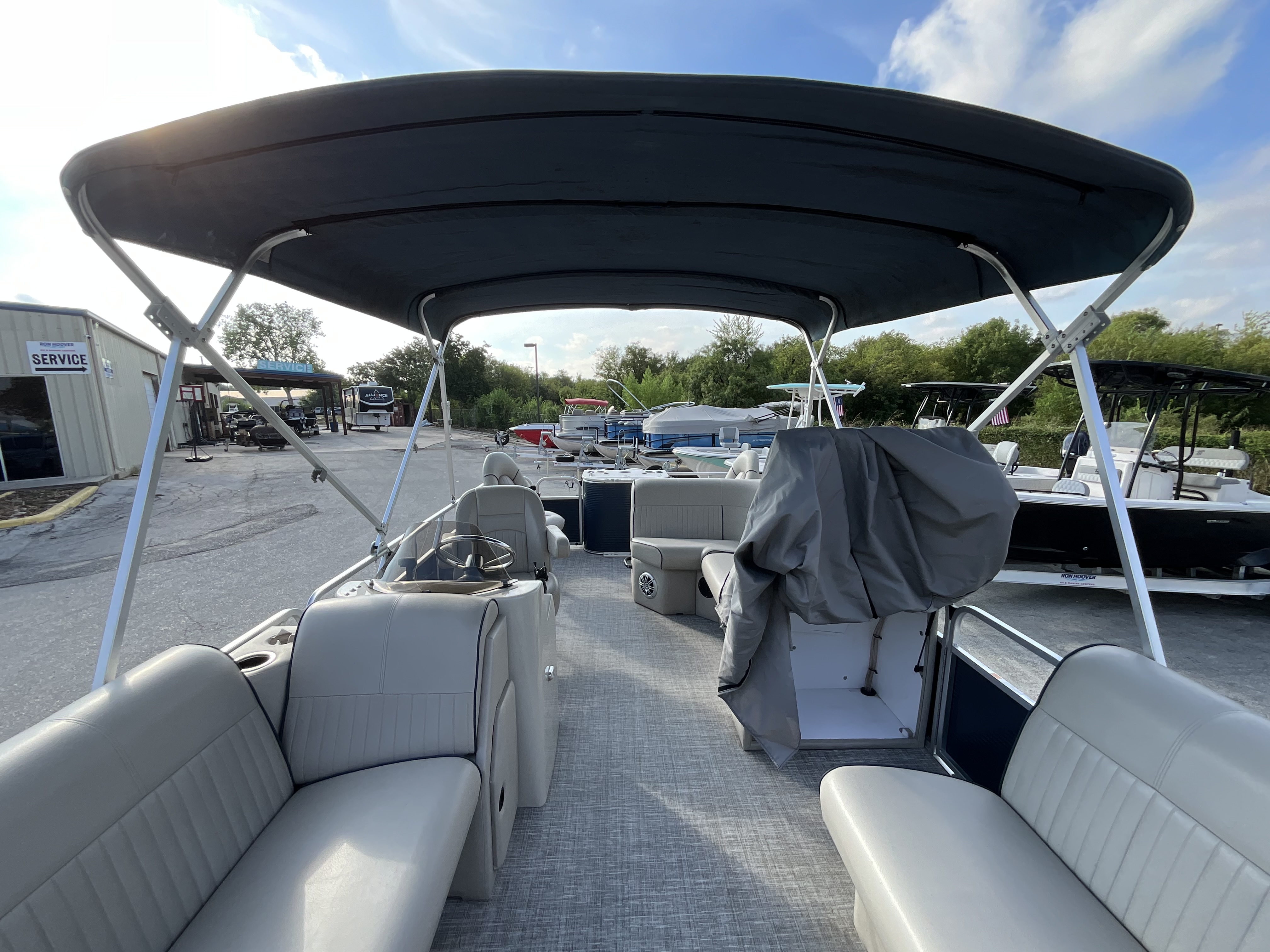 2021 APEX MARINE QWEST 820 FAMILY FISH - Image 24