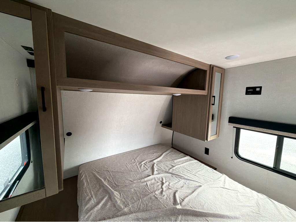 2027 HEARTLAND PROWLER 2600BH - Image 31