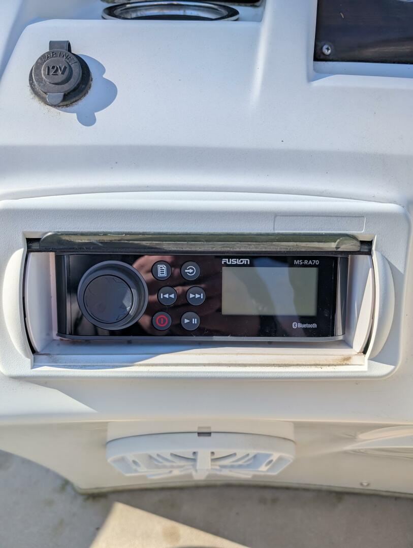 2014 Bennington 21 SLX - Image 24