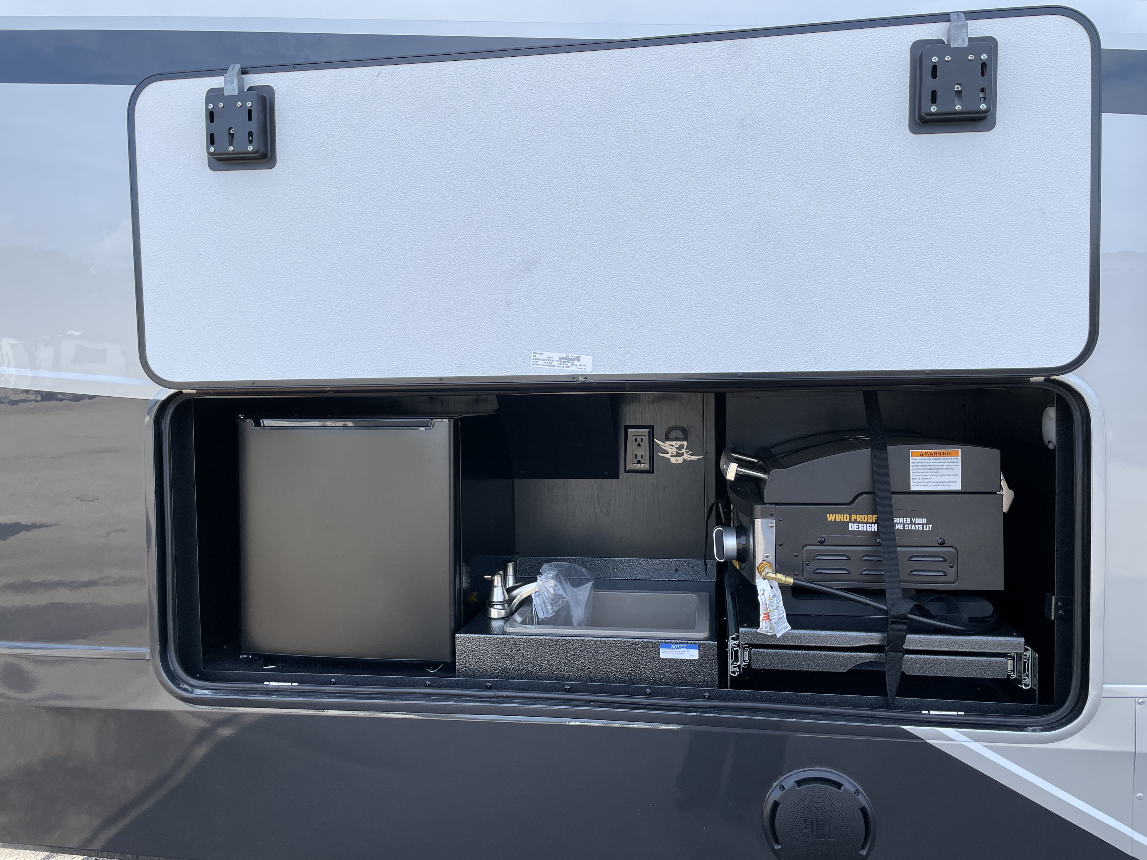 2027 Jayco Pinnacle 39FLOK - Image 5