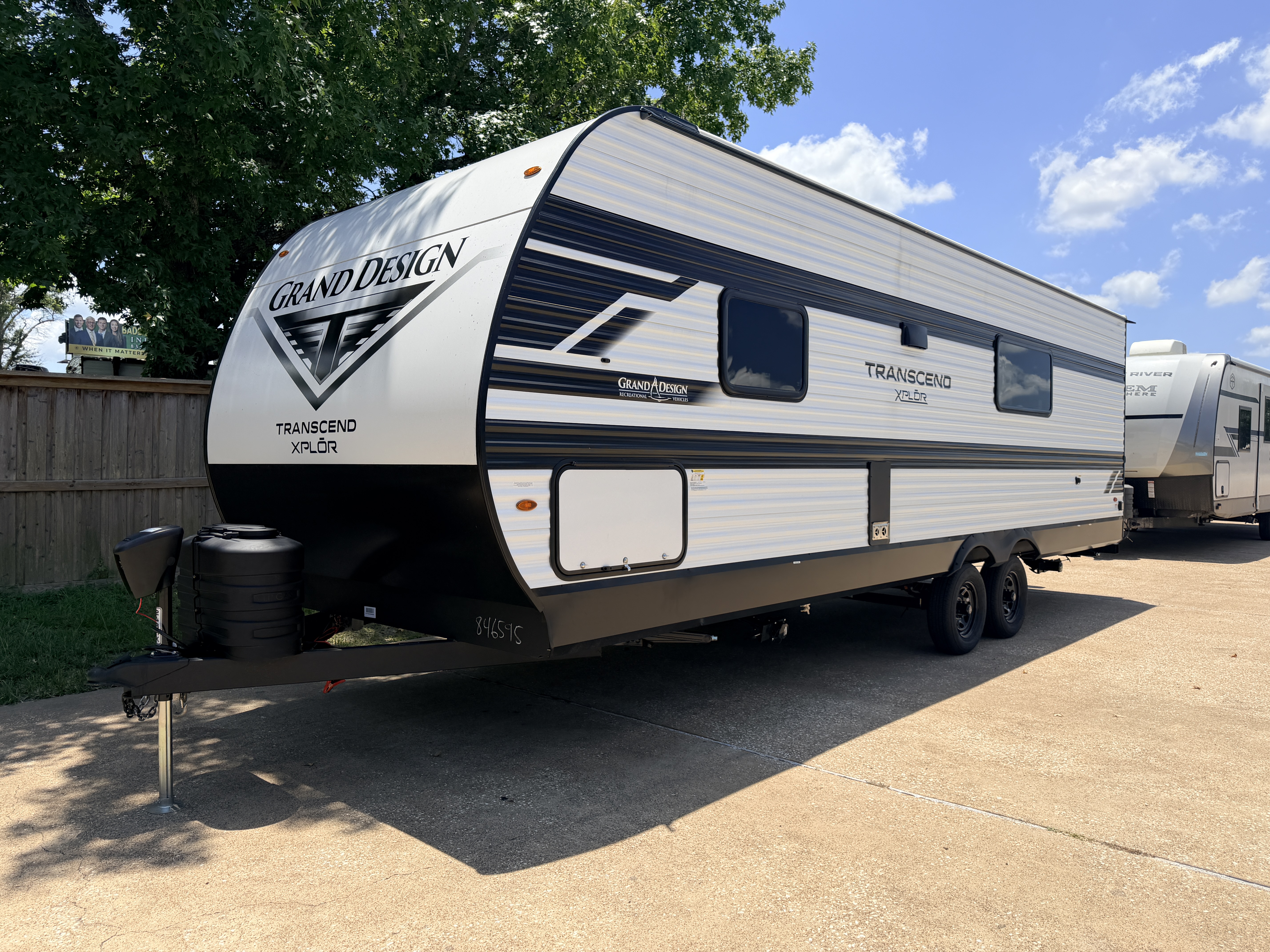 2027 Grand Design Transcend XPLOR 24BHX - Image 3
