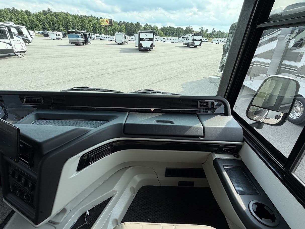 2027 JAYCO PRECEPT 31UL - Image 13