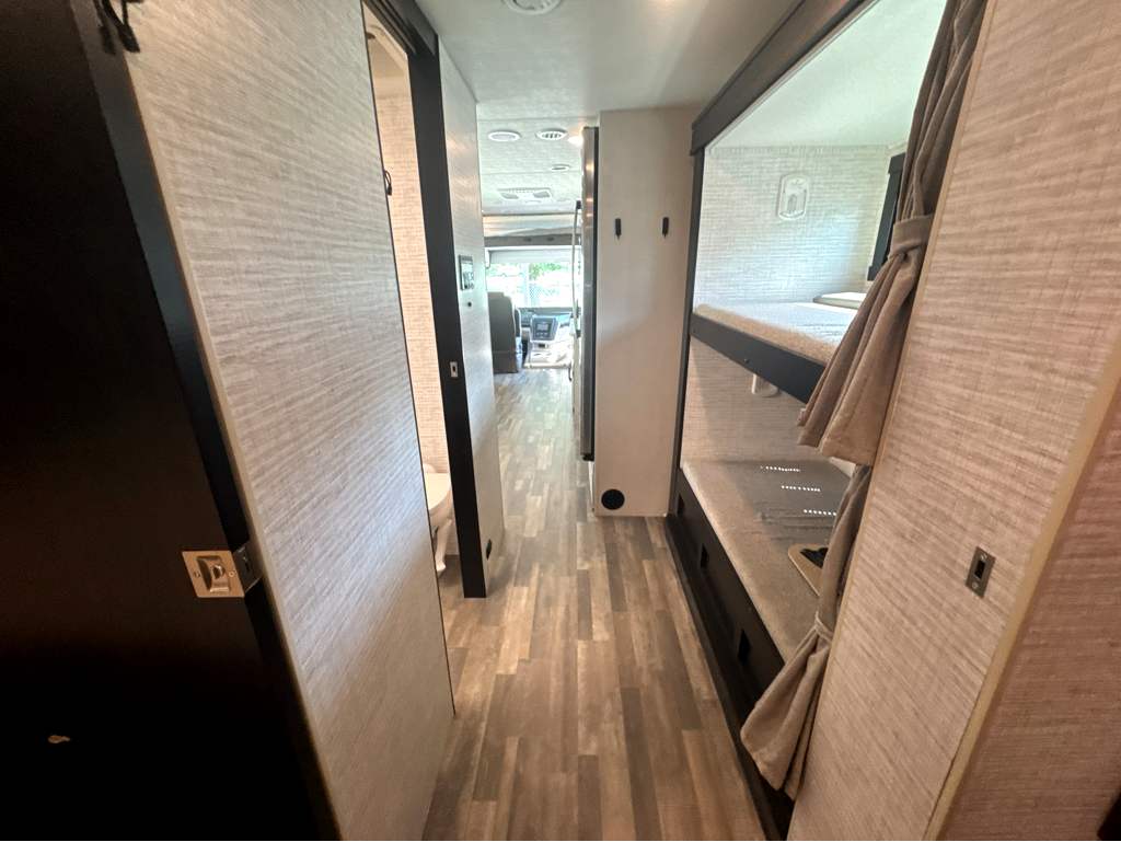 2024 ENTEGRA COACH VISION XL 36A - Image 22