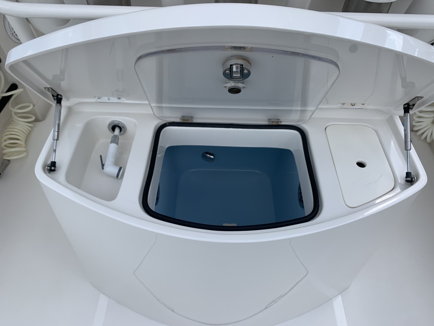 2018 Jupiter 30 HFS - Image 13