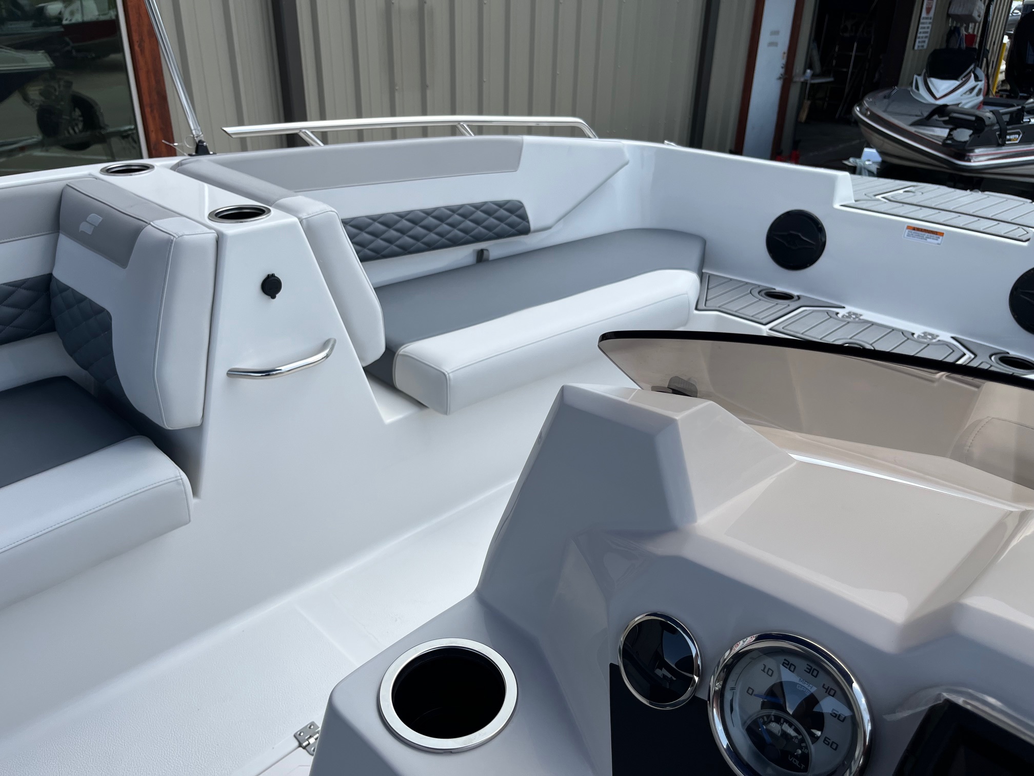 2026 Starcraft 2026 SVX 171 OB - Image 18