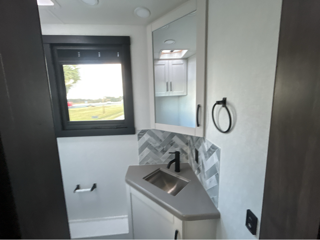 2026 JAYCO SENECA 37K - Image 16