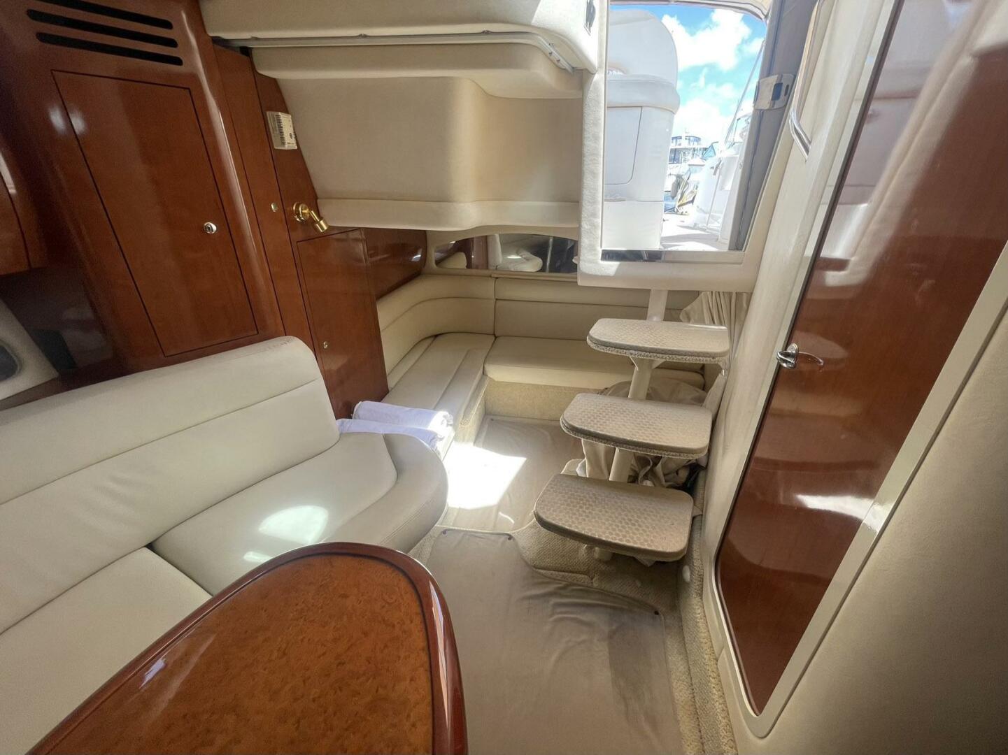2003 Sea Ray 360 Sundancer - Image 15