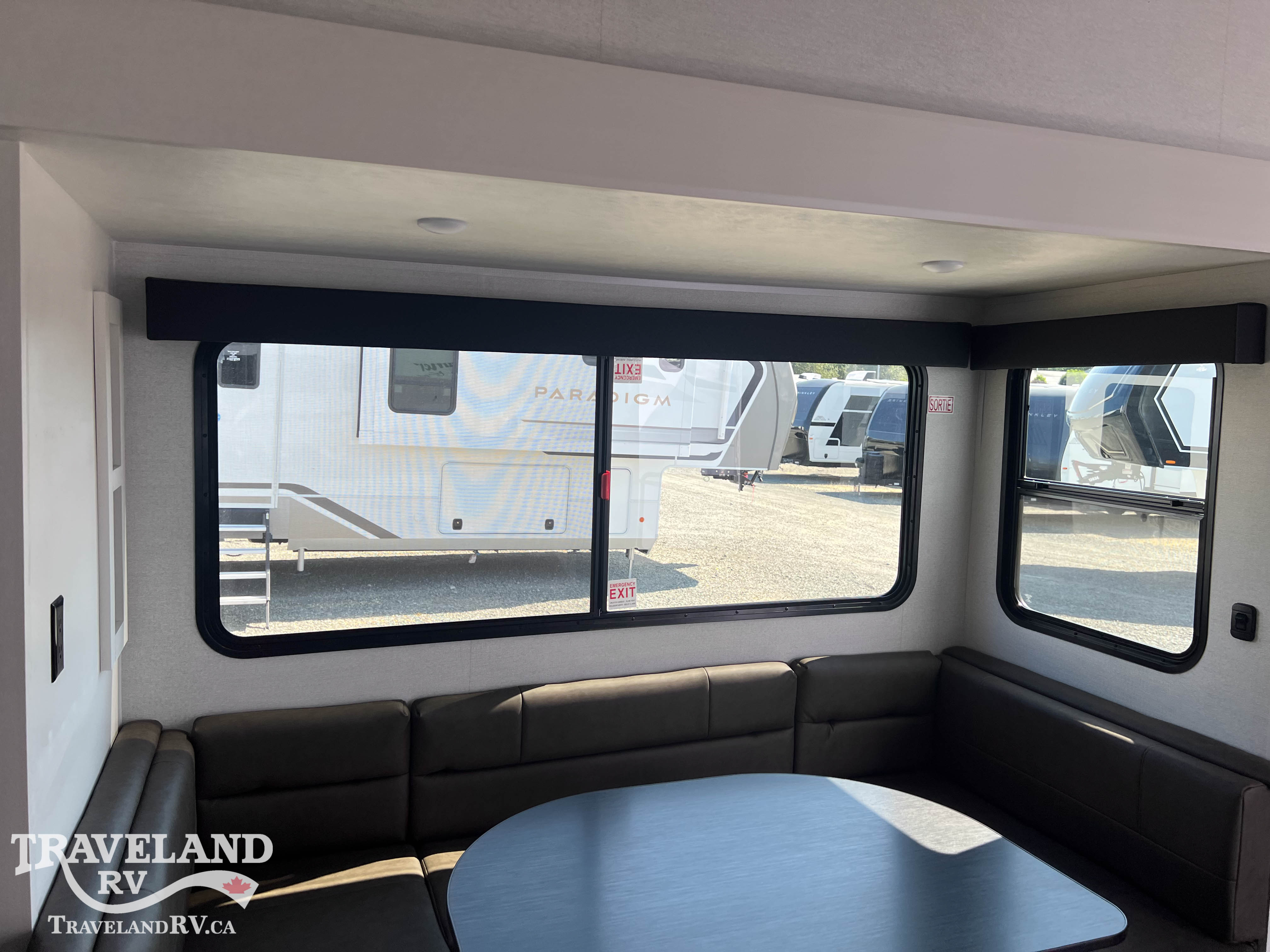 2027 Highland Ridge Roamer Light Duty 28DBSS - Image 11