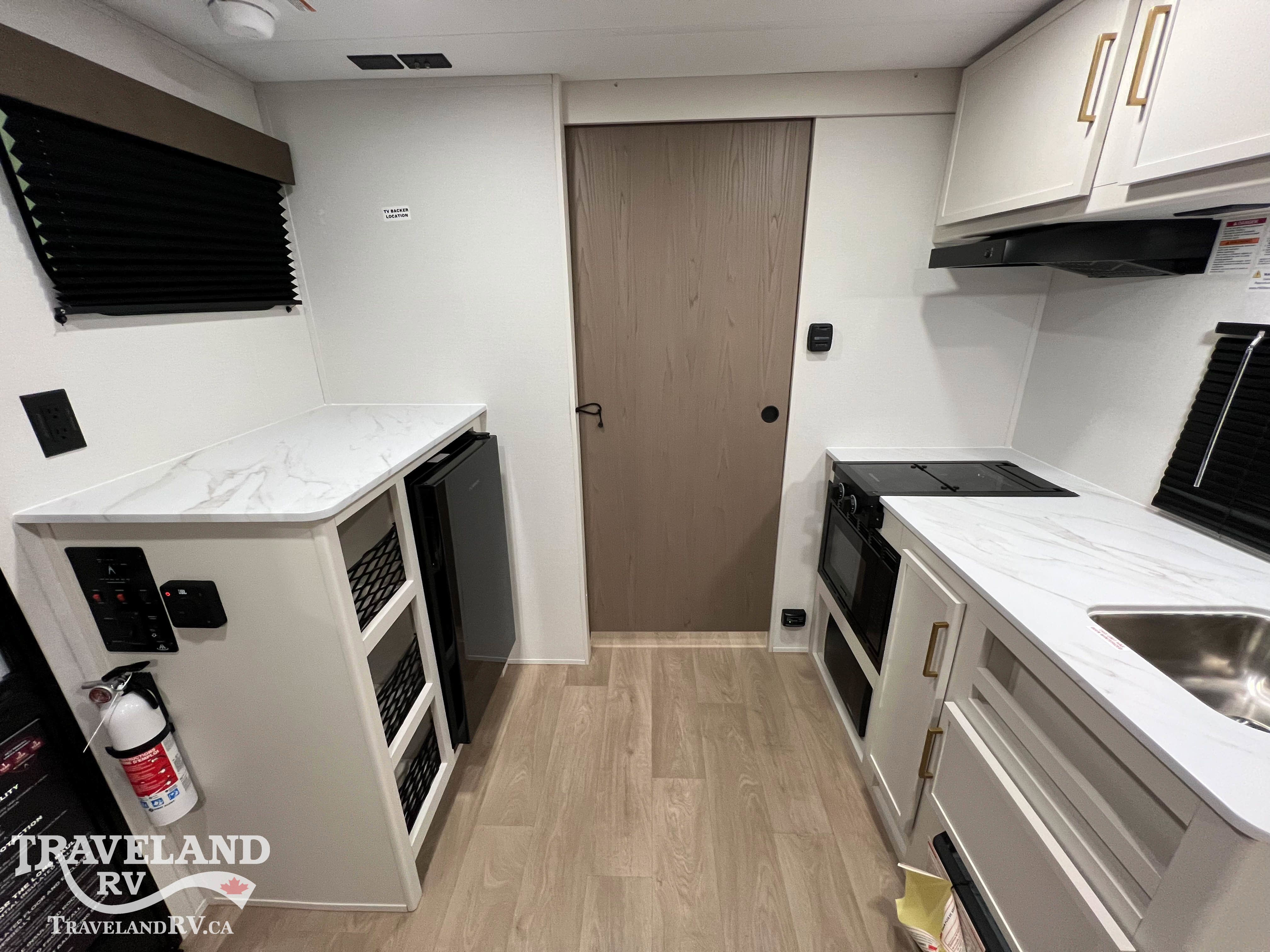 2026 Grand Design Transcend ONE 131DL - Image 3