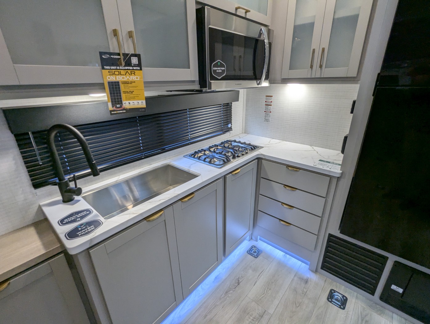 2027 Forest River Stealth 2730 - Image 27