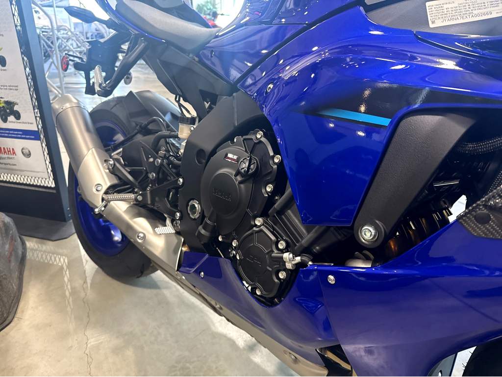 2026 Yamaha YZF-R1 - Image 11