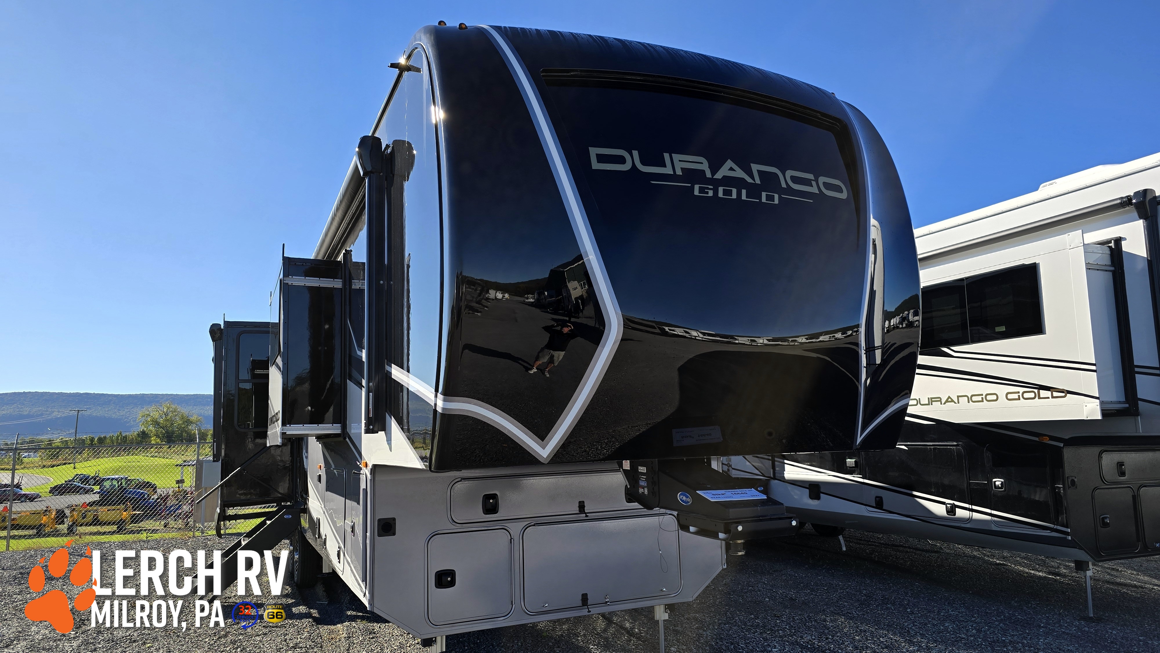 2027 KZ RV Durango Gold G366FBQ - Image 1