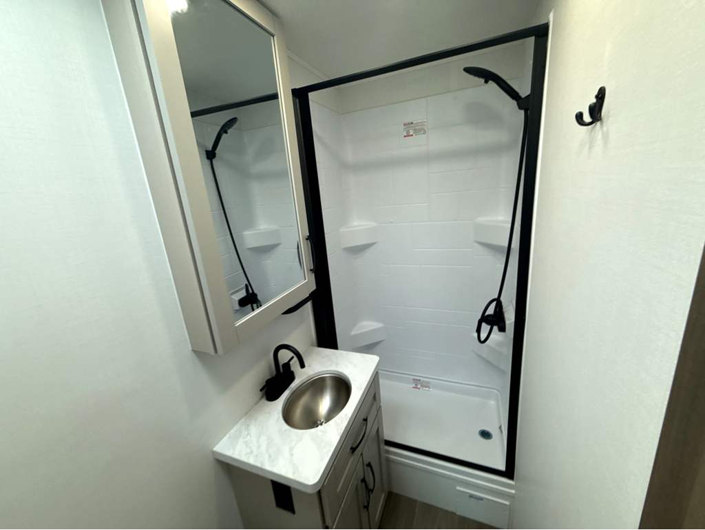 2027 ENTEGRA COACH ODYSSEY SE 22C - Image 28