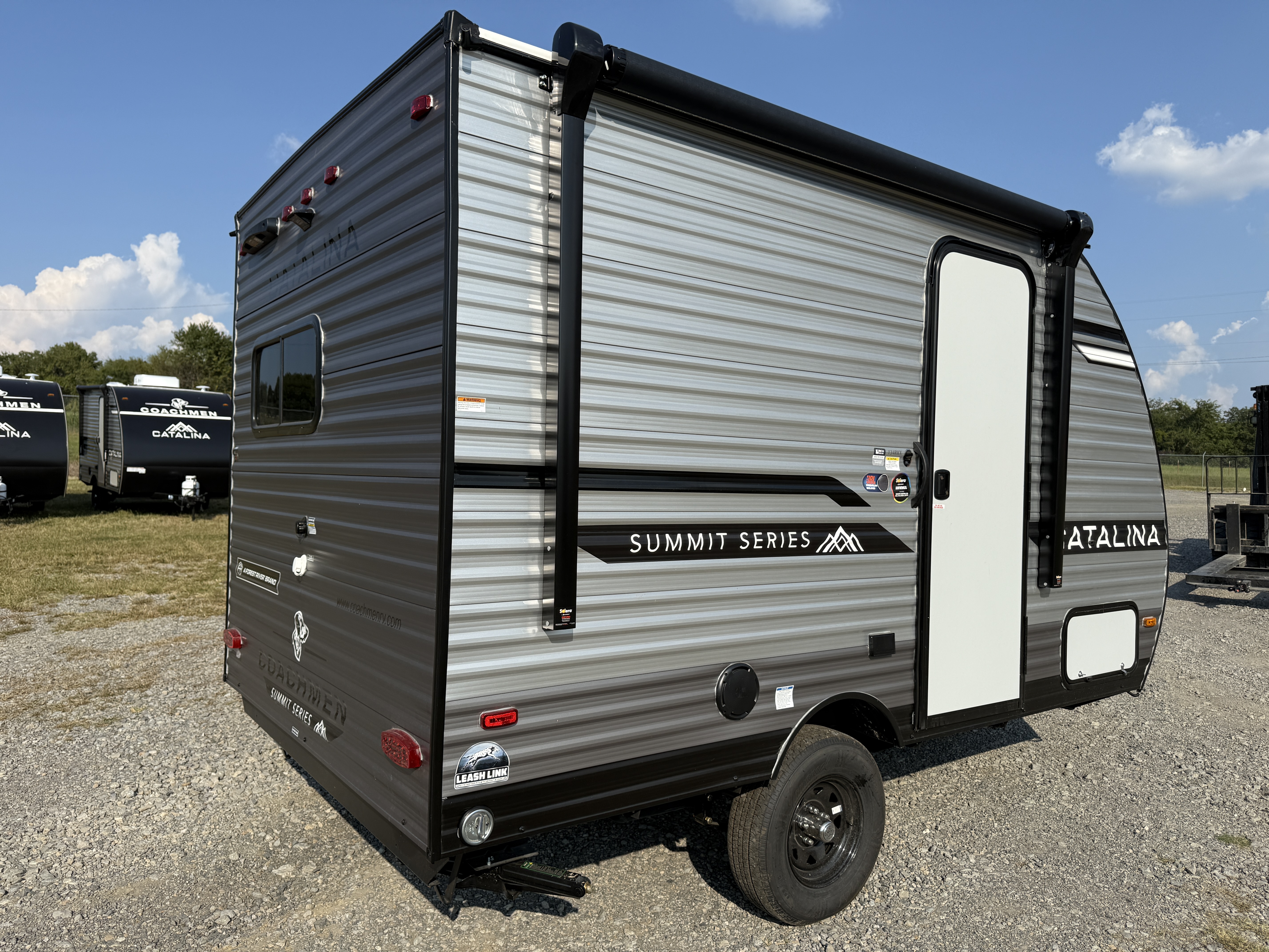 2026 Coachmen Catalina Summit Series 7 134RKX - Image 7