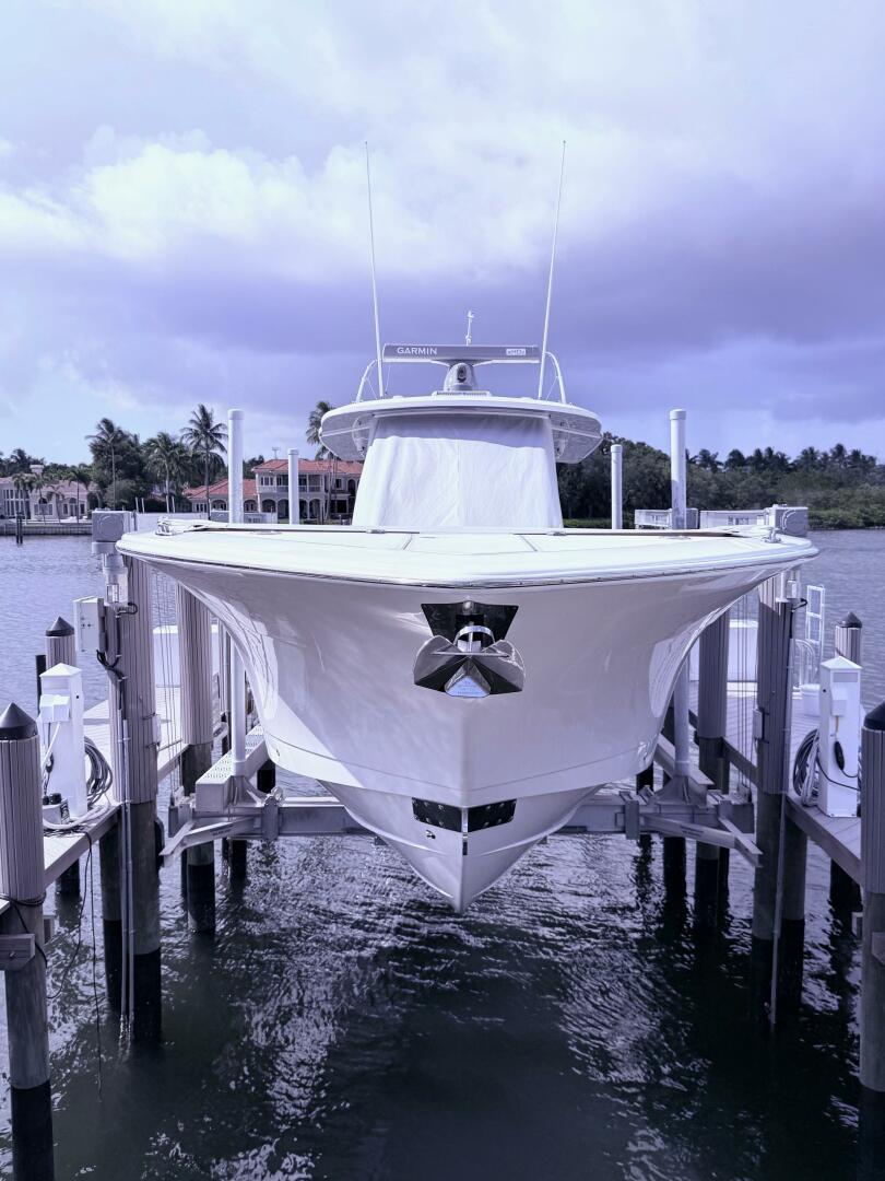 2006 Carver 43 Motor Yacht - Image 16